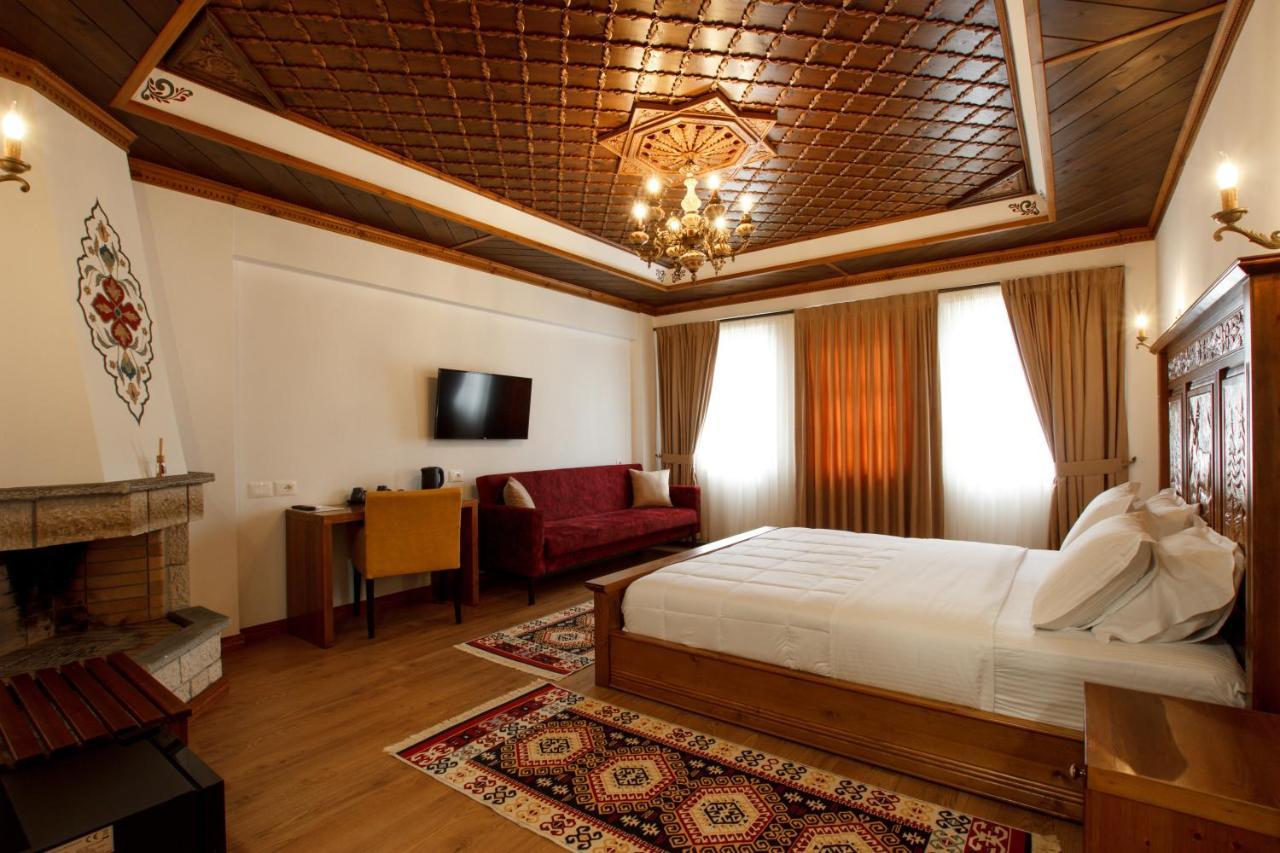 Rose Garden Hotel Gjirokastër Exterior foto